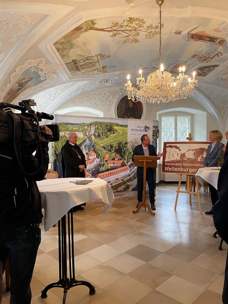 Klosterbrauerei-Weltenburg-PK-Neue-Hinweisschilder_01